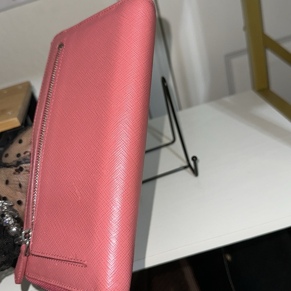 Authentic PRADA zippy leather wallet with (COA) - Picture 10 of 16